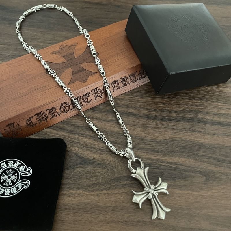 Ch**me He**ts necklaces